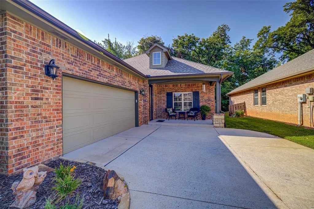 Photo 4 — 2116 Turtle Creek Drive, Norman, OK 73071