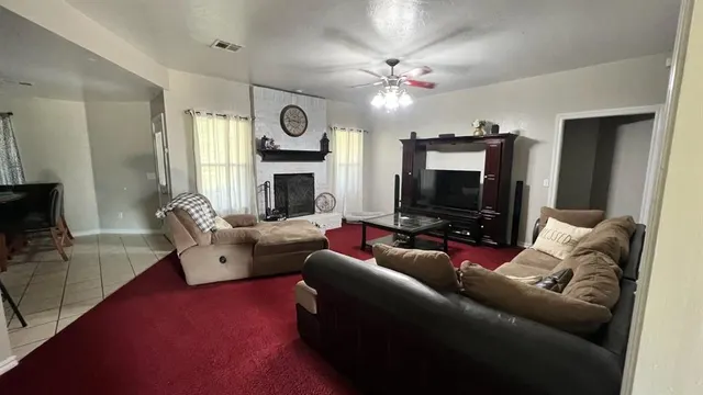 Photo 4 — 11055 N Lily Lane, Edmond, OK 73025