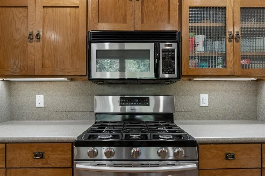 Photo 14 — 106 S Sherry Avenue, Norman, OK 73069