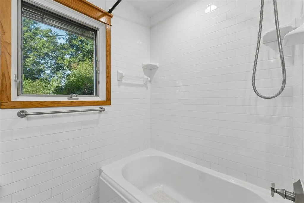 Photo 25 — 106 S Sherry Avenue, Norman, OK 73069