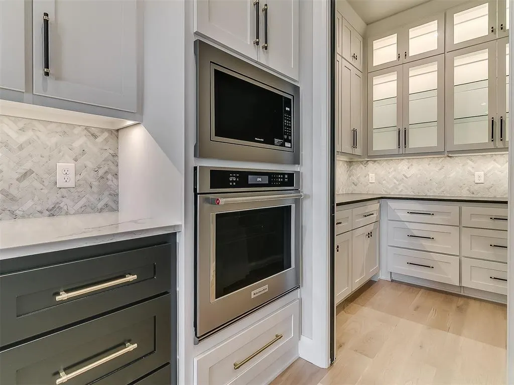 Photo 11 — 3009 Wood Thrush Way, Edmond, OK 73012