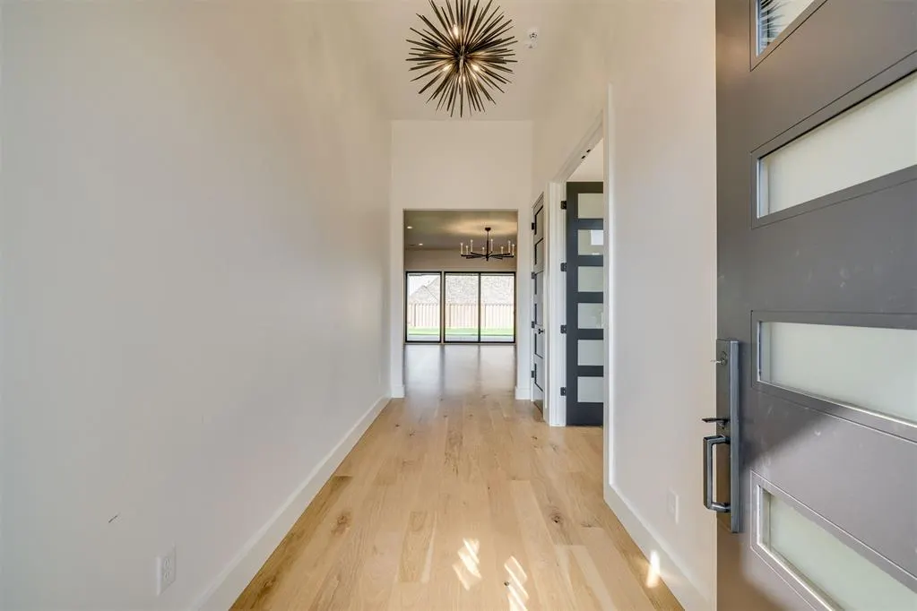 Photo 3 — 3009 Wood Thrush Way, Edmond, OK 73012