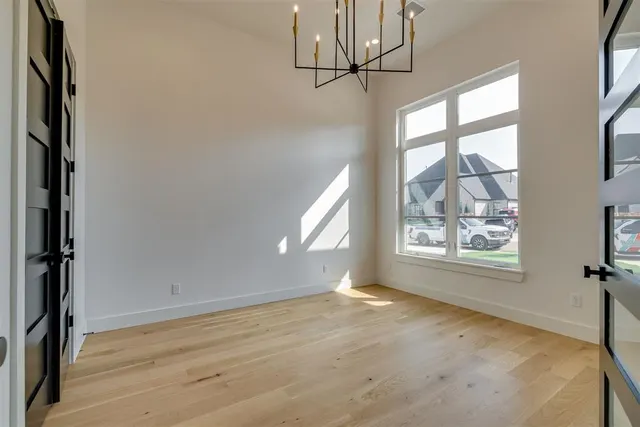 Photo 5 — 3009 Wood Thrush Way, Edmond, OK 73012
