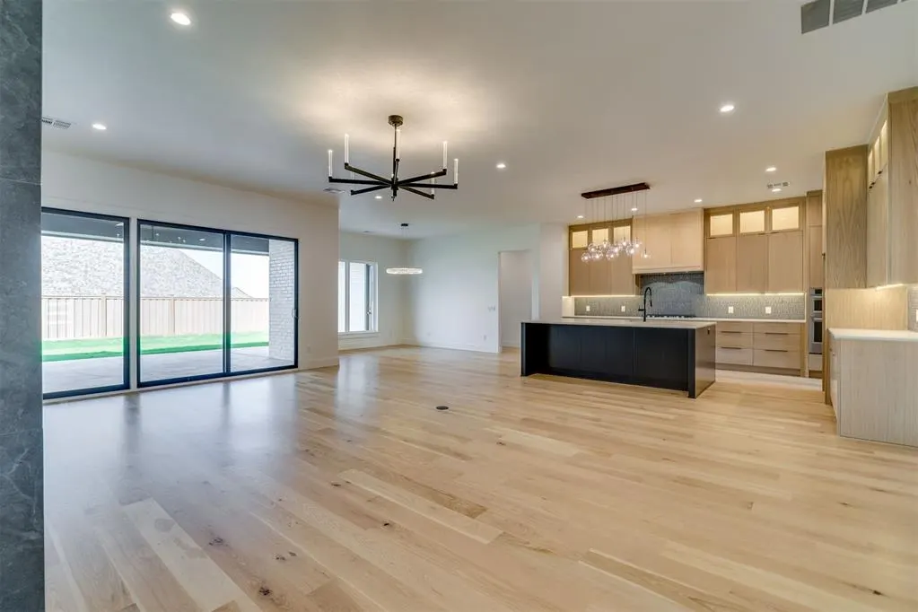 Photo 10 — 3009 Wood Thrush Way, Edmond, OK 73012