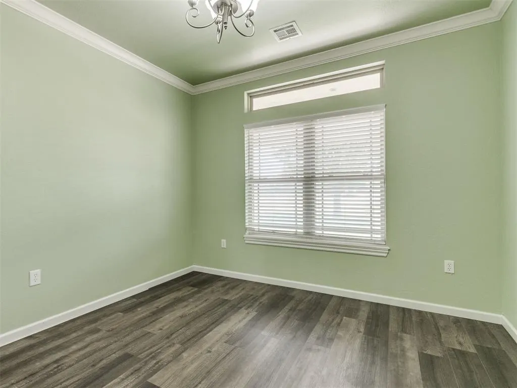 Photo 16 — 10625 Tangleroot Way, Oklahoma City, OK 73173
