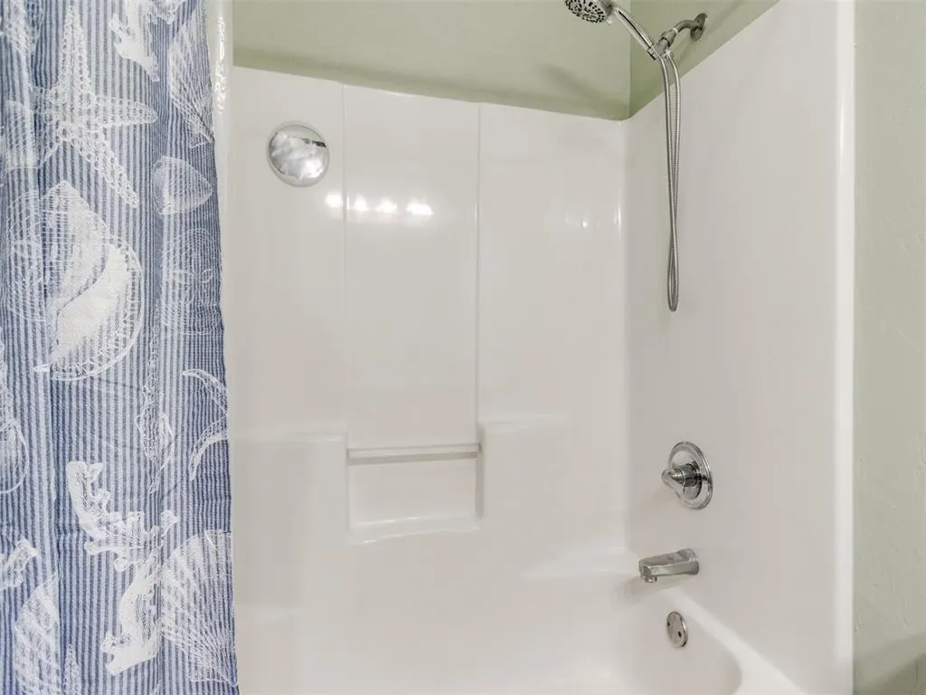 Photo 21 — 10625 Tangleroot Way, Oklahoma City, OK 73173