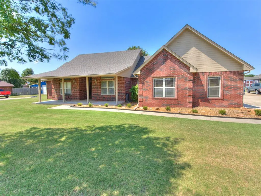 Photo 40 — 10625 Tangleroot Way, Oklahoma City, OK 73173