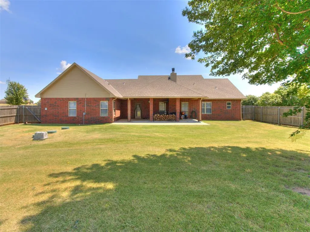 Photo 41 — 10625 Tangleroot Way, Oklahoma City, OK 73173