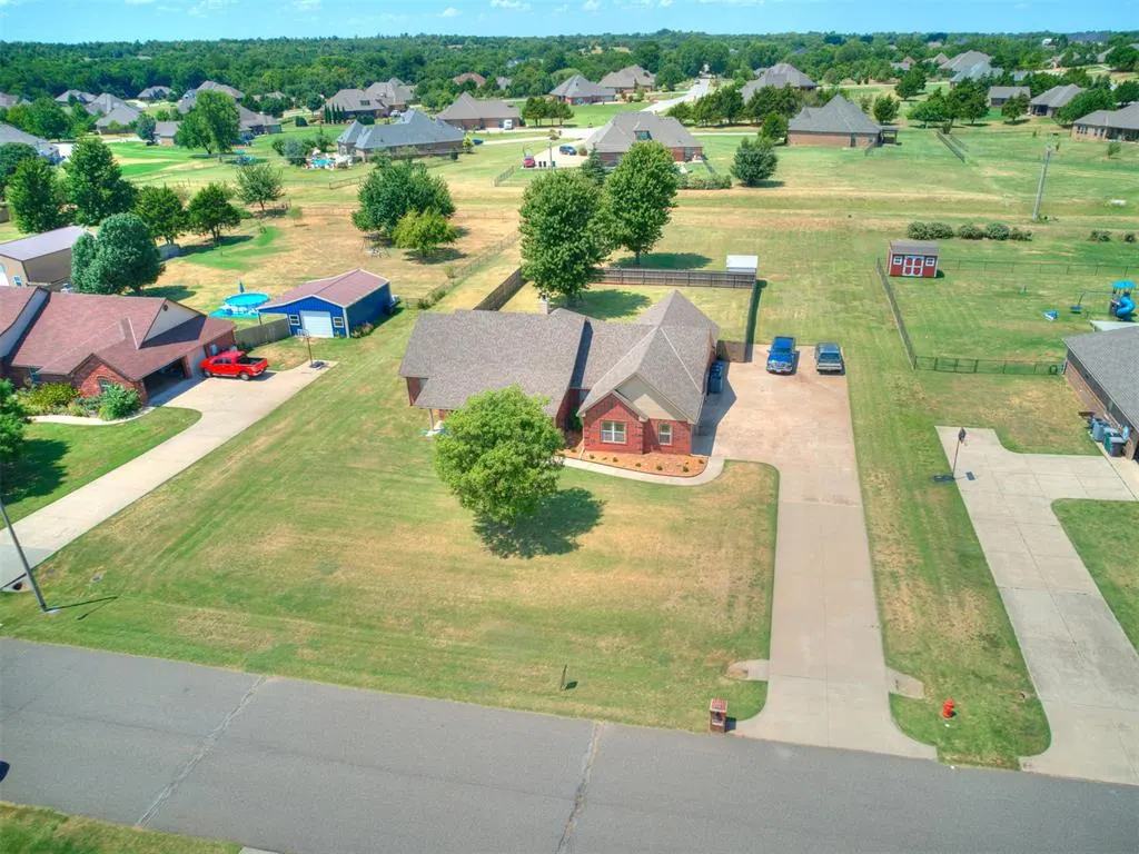 Photo 46 — 10625 Tangleroot Way, Oklahoma City, OK 73173