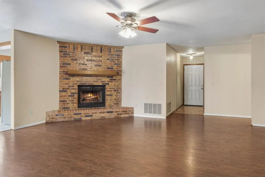 Photo 5 — 8829 NW 84th Street, Oklahoma City, OK 73132