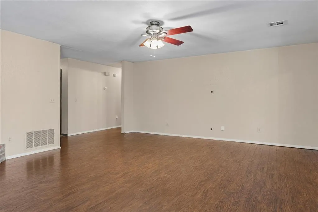 Photo 7 — 8829 NW 84th Street, Oklahoma City, OK 73132
