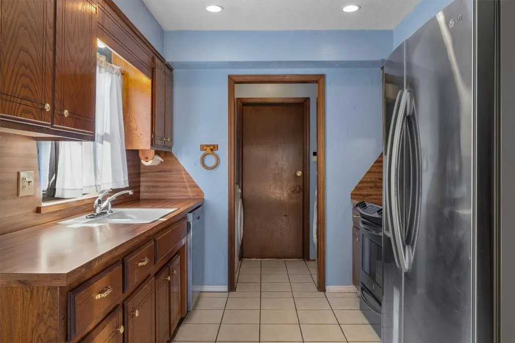 Photo 9 — 8829 NW 84th Street, Oklahoma City, OK 73132
