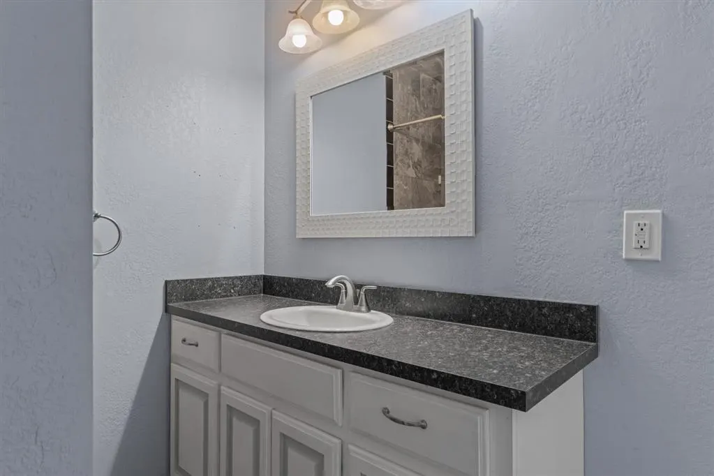 Photo 17 — 8829 NW 84th Street, Oklahoma City, OK 73132