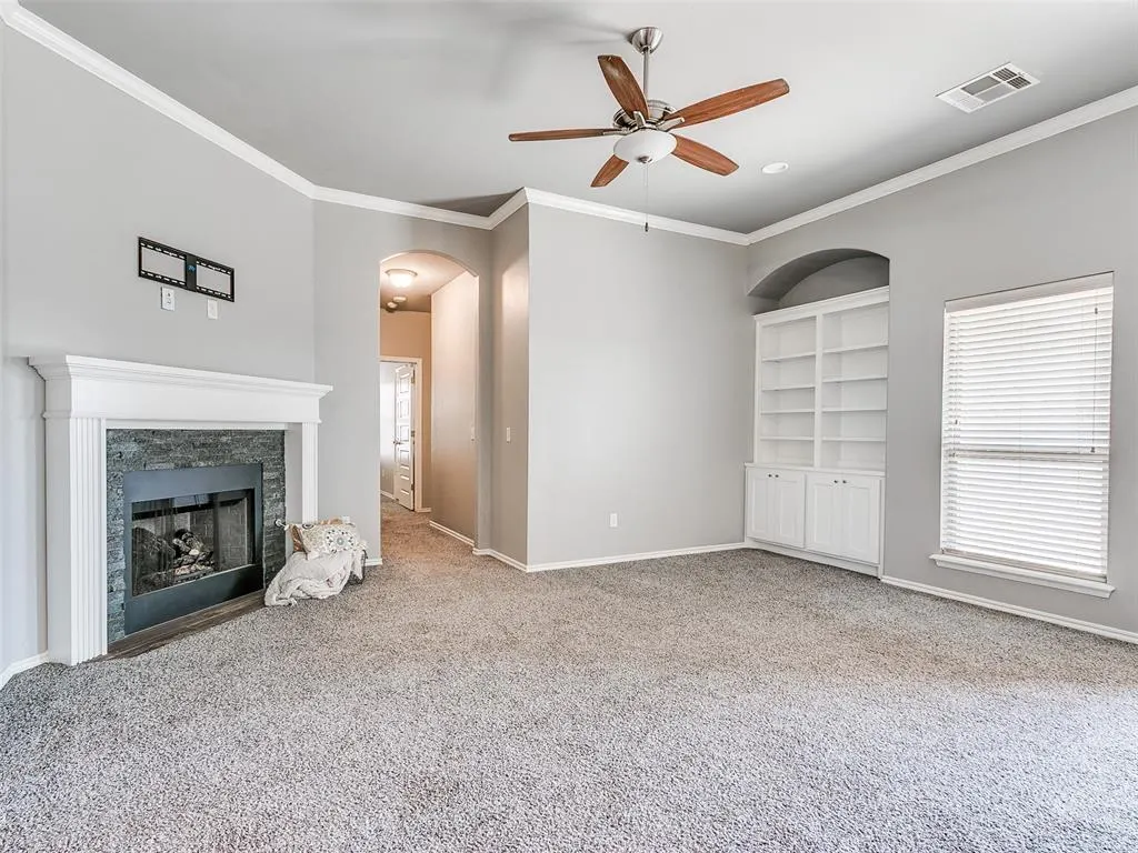 Photo 4 — 708 Redvine Road, Yukon, OK 73099