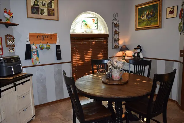 Photo 4 — 108 Remington Avenue, Midwest City, OK 73130