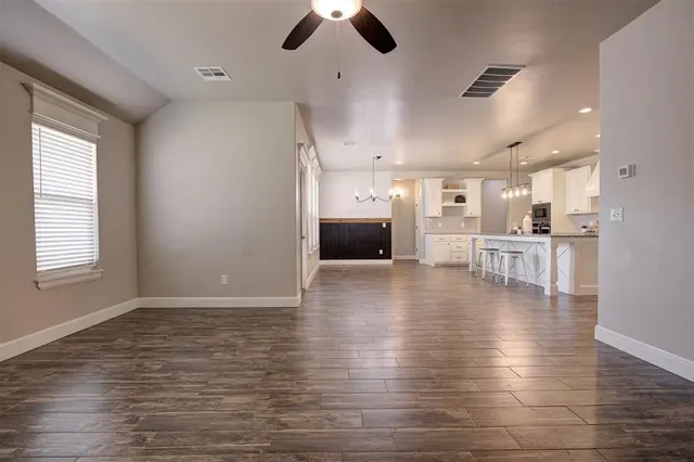Photo 7 — 12013 SW 45th Terrace, Mustang, OK 73064