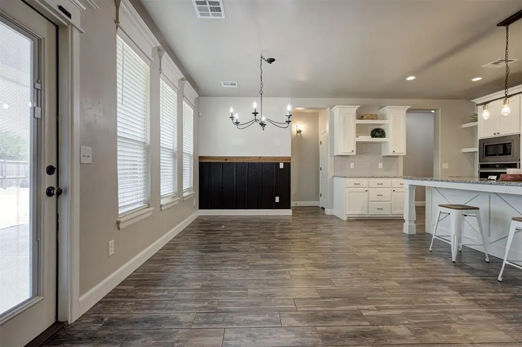 Photo 9 — 12013 SW 45th Terrace, Mustang, OK 73064