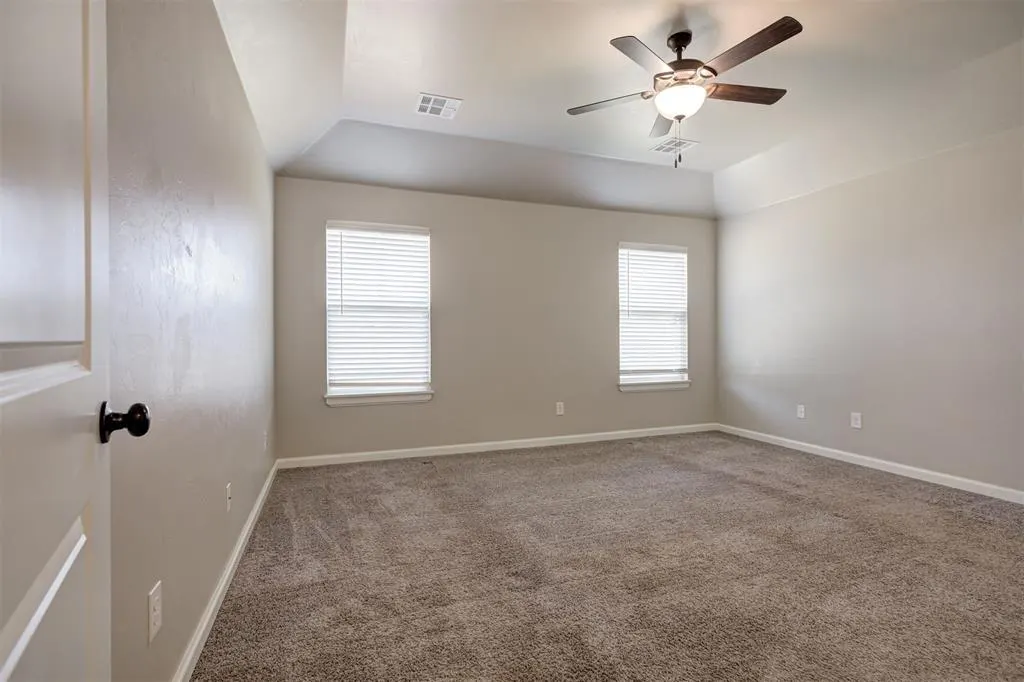 Photo 24 — 12013 SW 45th Terrace, Mustang, OK 73064