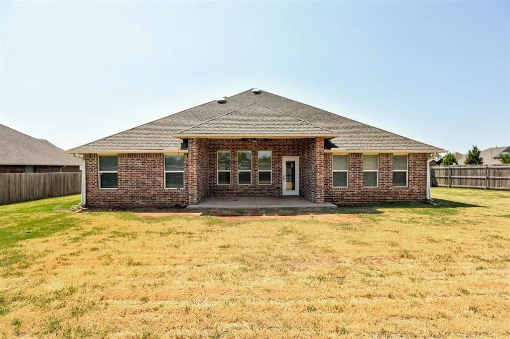 Photo 42 — 12013 SW 45th Terrace, Mustang, OK 73064