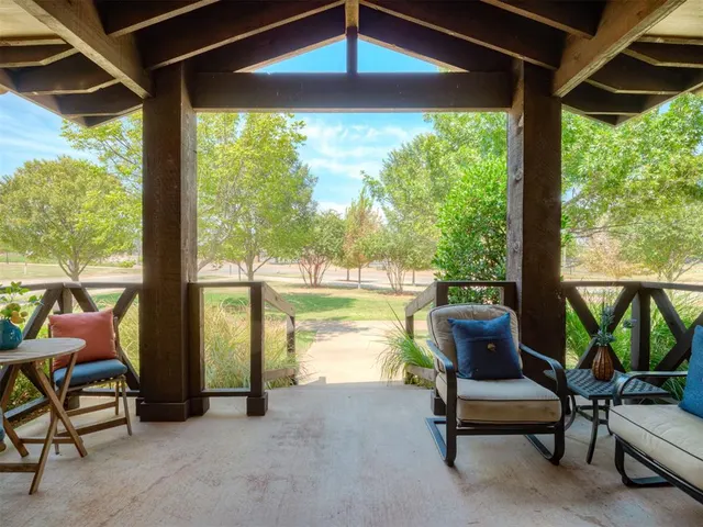 Photo 4 — 2224 Kavanaugh Boulevard, Oklahoma City, OK 73120