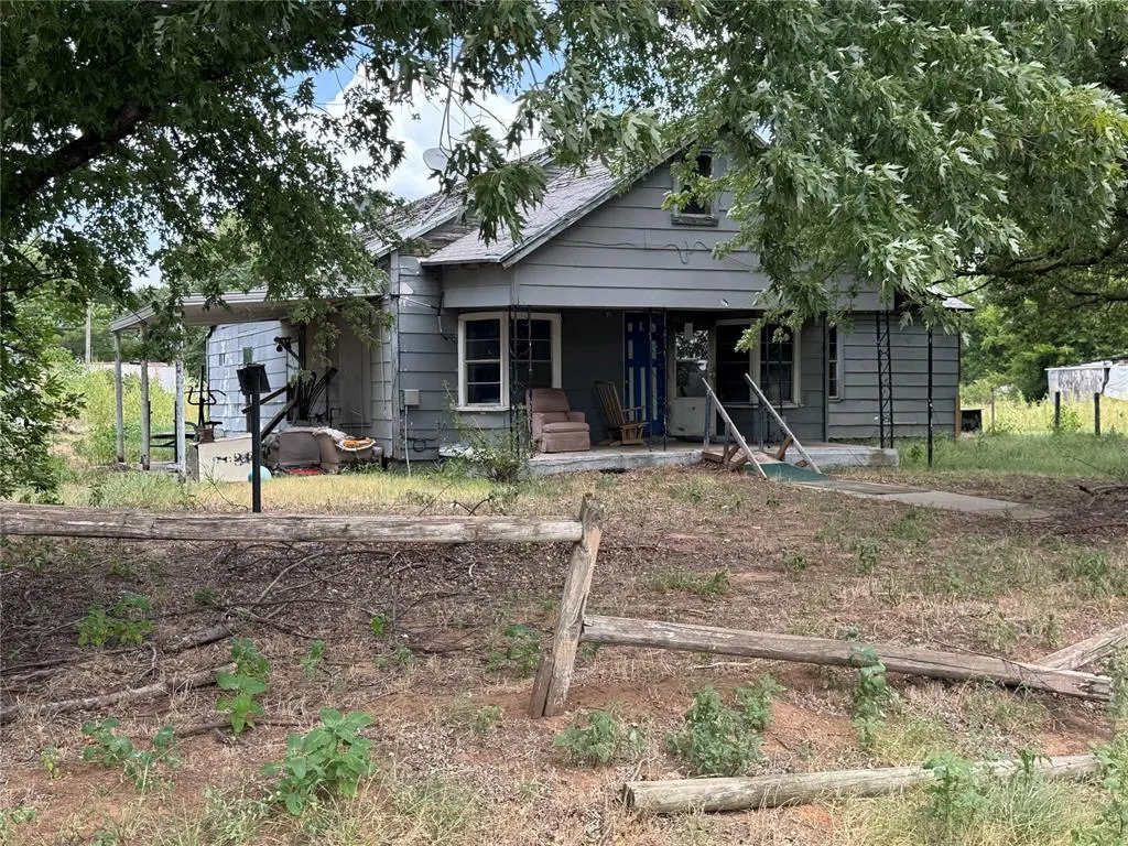 Front exterior — 23082 County Road 1377, Anadarko, OK 73005
