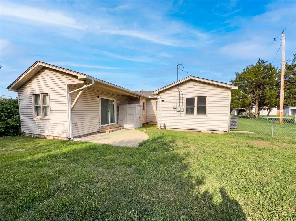Photo 17 — 2606 NW 17th Street, Lawton, OK 73507