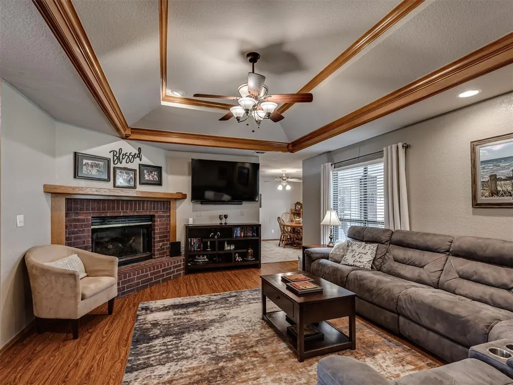 Photo 8 — 413 Summer Oaks Drive, Blanchard, OK 73010