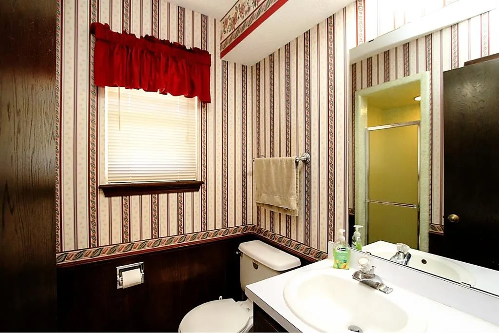 Photo 23 — 1823 W Rose Oak Drive, Mustang, OK 73064