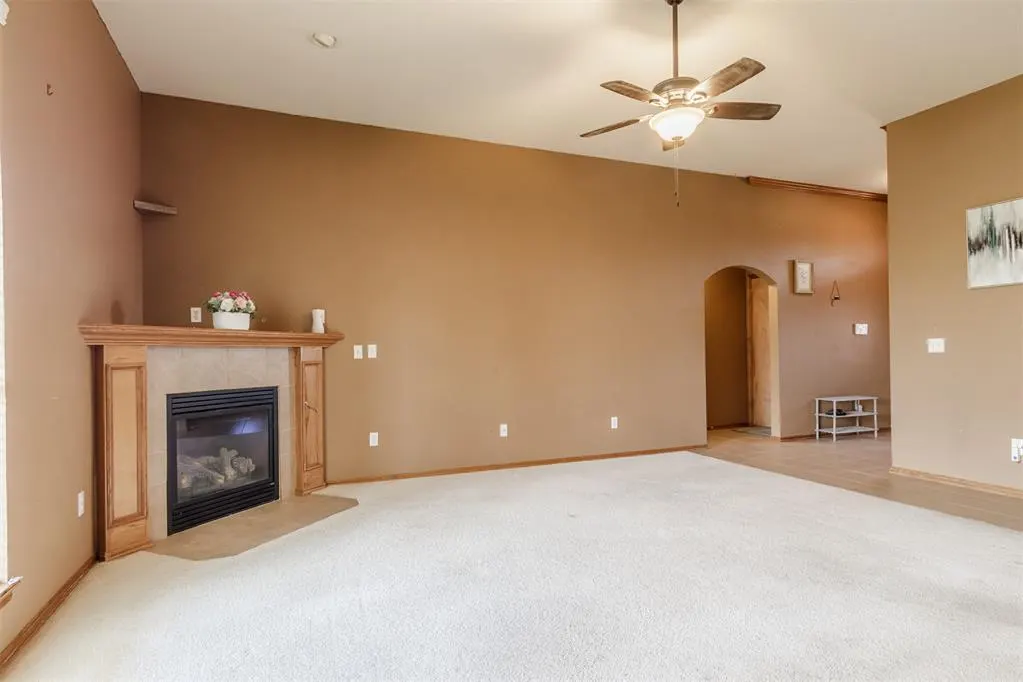 Photo 13 — 813 SW 161st Street, Oklahoma City, OK 73170