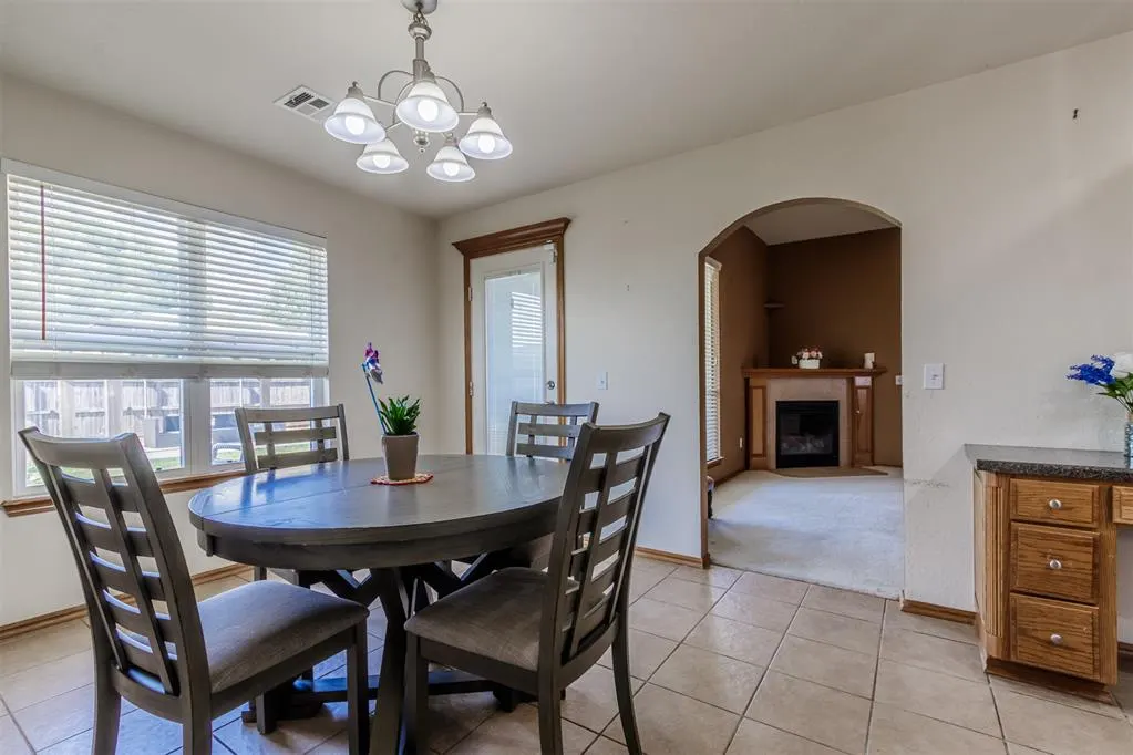 Photo 18 — 813 SW 161st Street, Oklahoma City, OK 73170