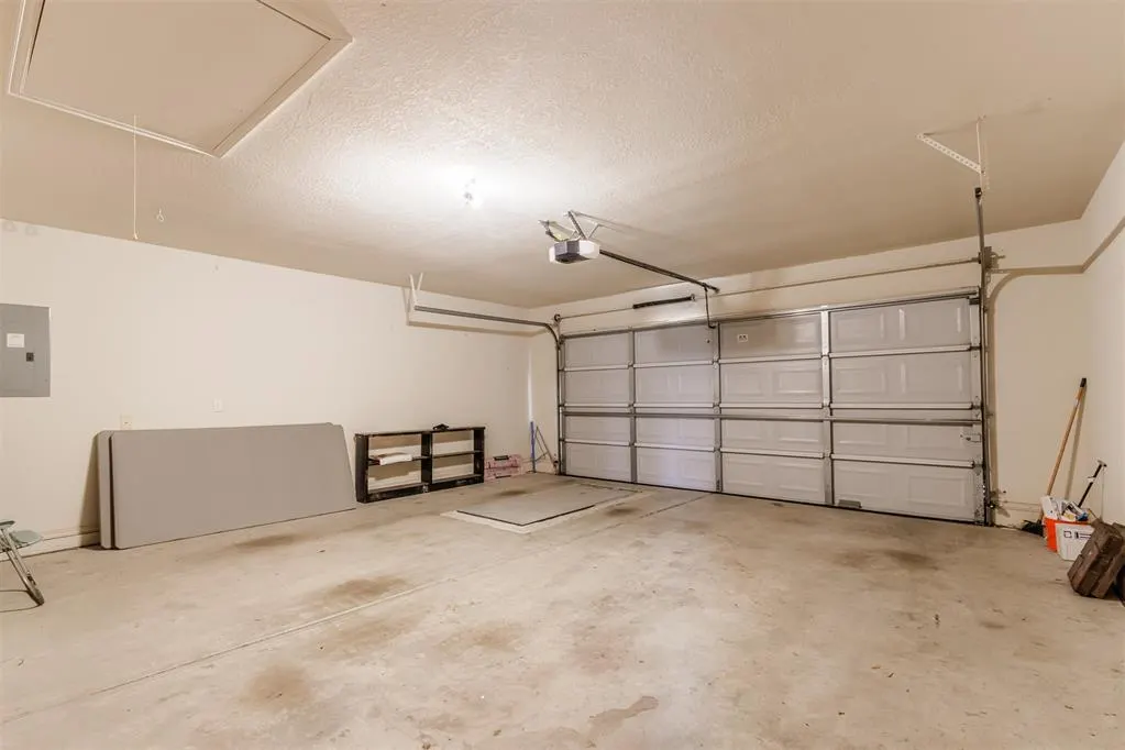 Photo 35 — 813 SW 161st Street, Oklahoma City, OK 73170