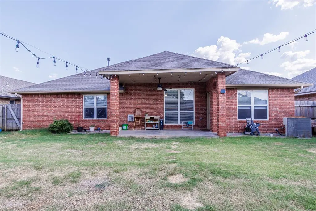 Photo 39 — 813 SW 161st Street, Oklahoma City, OK 73170
