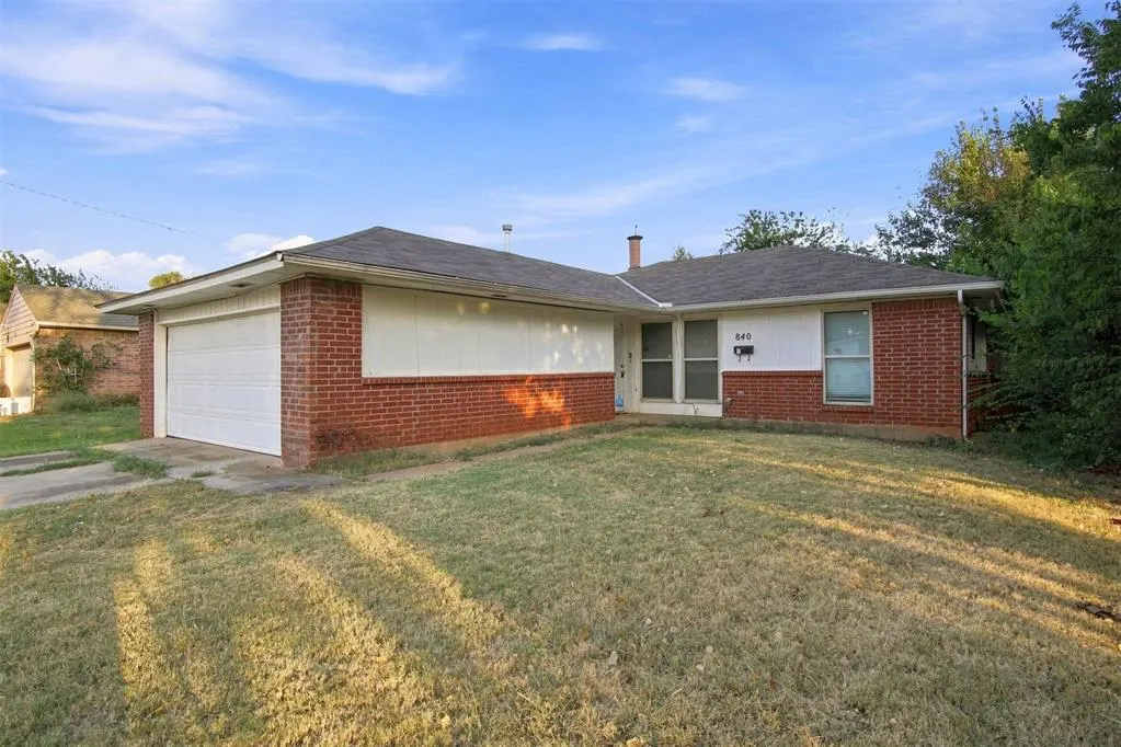 Photo 2 — 840 NW 104th Street, Oklahoma City, OK 73114