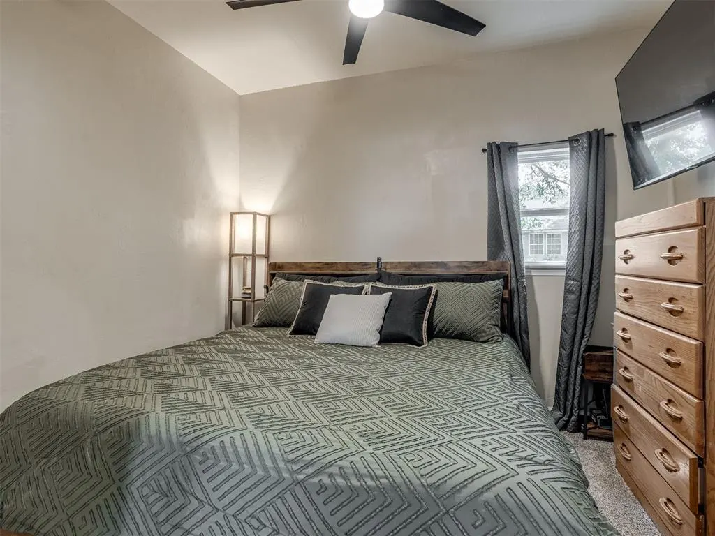 Photo 13 — 404 Elm Avenue, Wellston, OK 74881