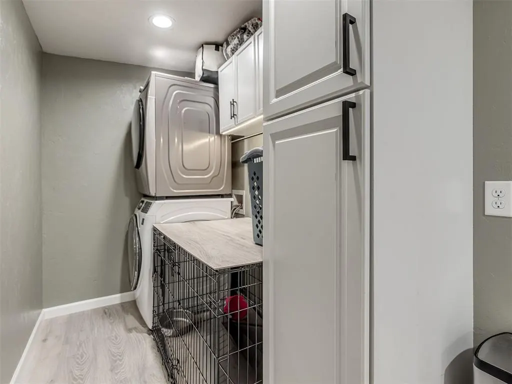 Photo 21 — 404 Elm Avenue, Wellston, OK 74881
