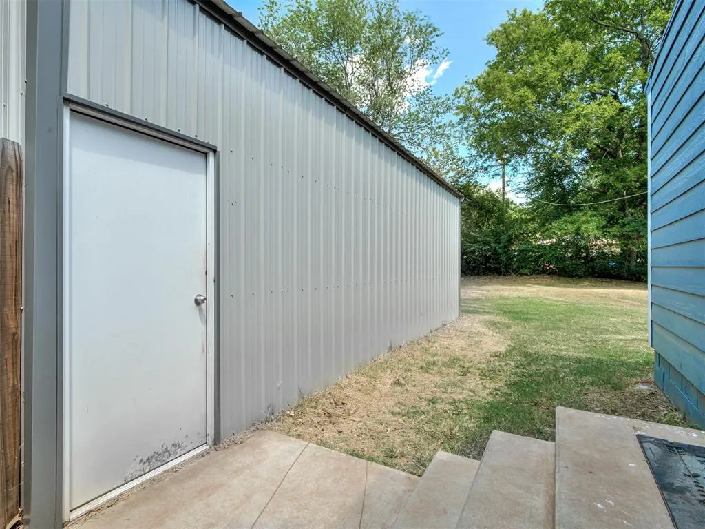 Photo 22 — 404 Elm Avenue, Wellston, OK 74881