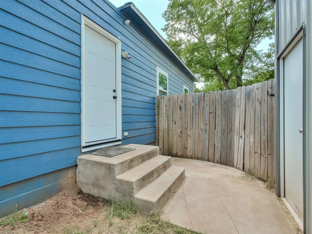 Photo 23 — 404 Elm Avenue, Wellston, OK 74881