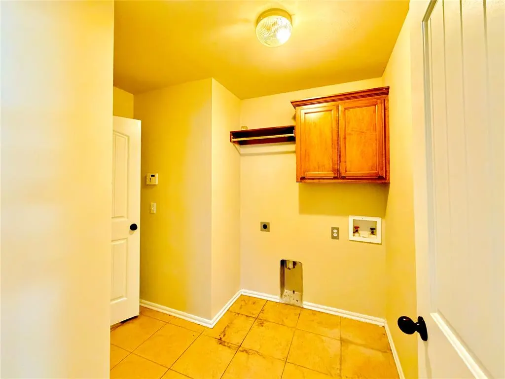 Photo 14 — 11136 NW 6th Terrace, Yukon, OK 73099