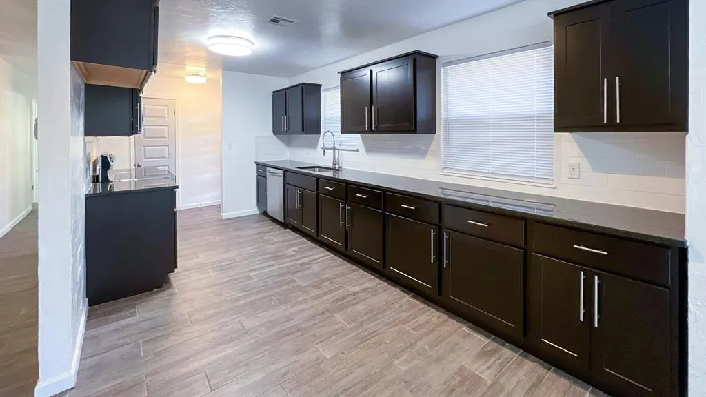 Photo 11 — 13408 Thompson Road, Edmond, OK 73013