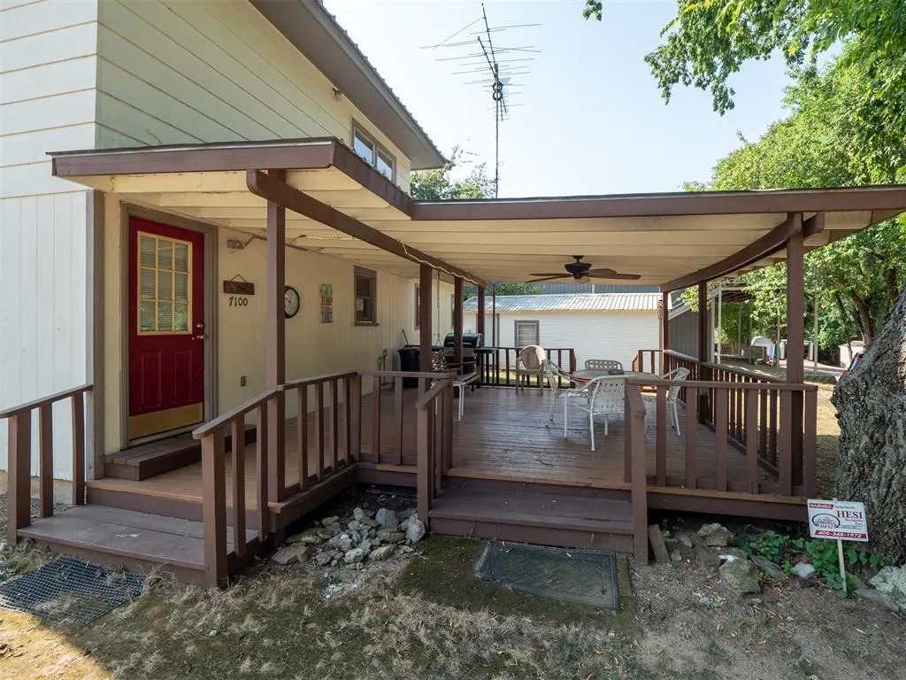 Photo 3 — 7100 Olde Cabin Rd, Kingston, OK 73439