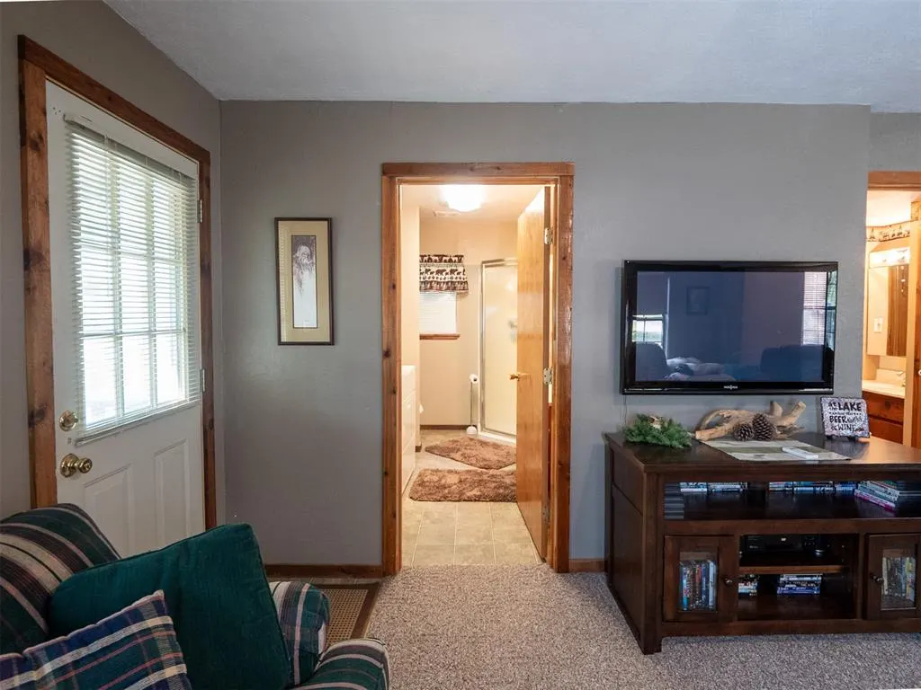 Photo 21 — 7100 Olde Cabin Rd, Kingston, OK 73439