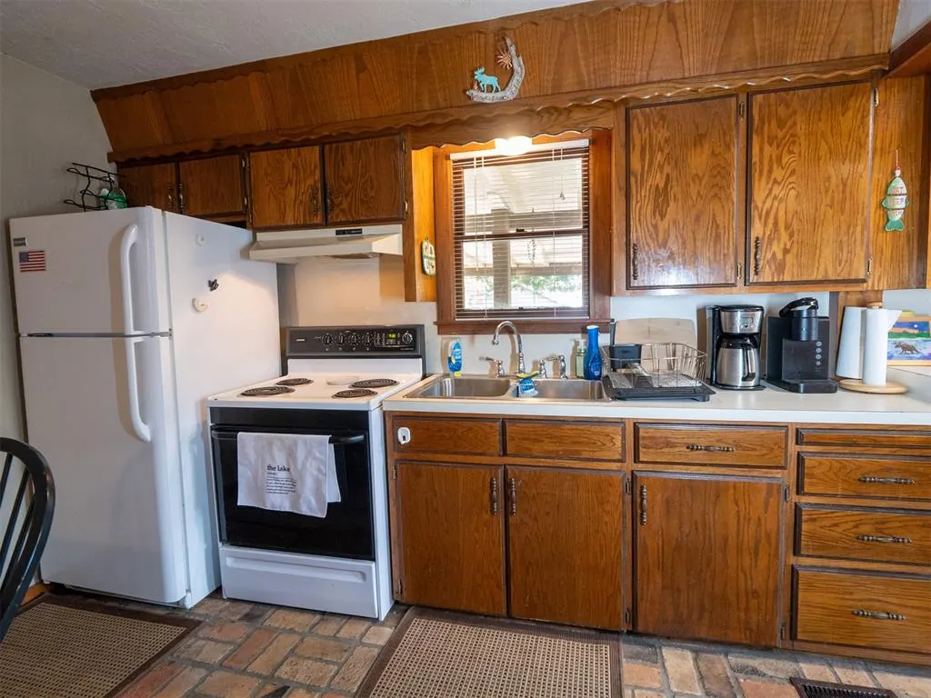 Photo 23 — 7100 Olde Cabin Rd, Kingston, OK 73439
