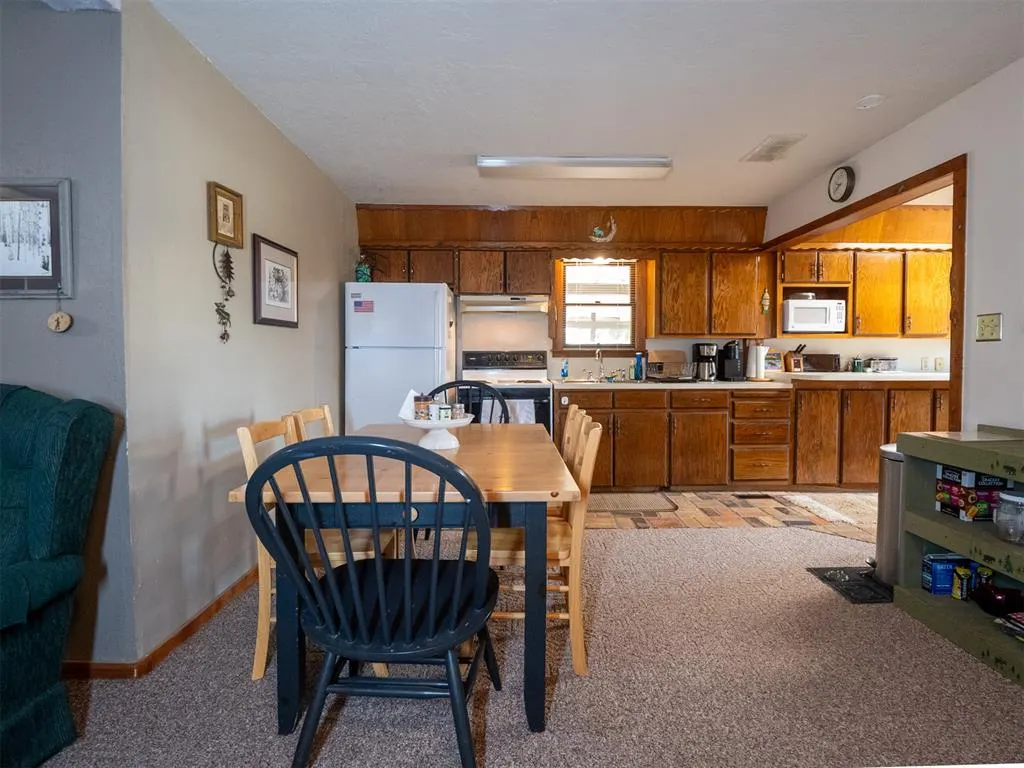 Photo 26 — 7100 Olde Cabin Rd, Kingston, OK 73439