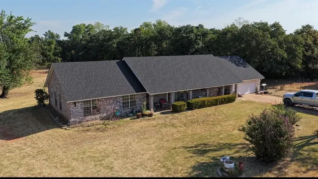 Photo 2 — 12175 250th Street, Blanchard, OK 73010