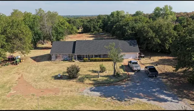 Photo 7 — 12175 250th Street, Blanchard, OK 73010