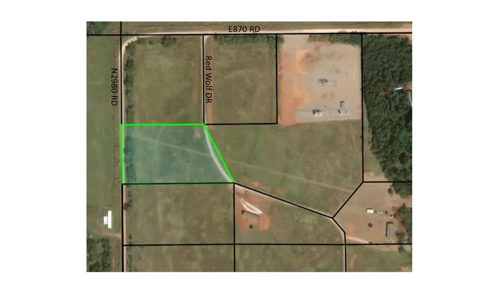 Photo 2 — 29070 red wolf Drive, Cushing, OK 73016