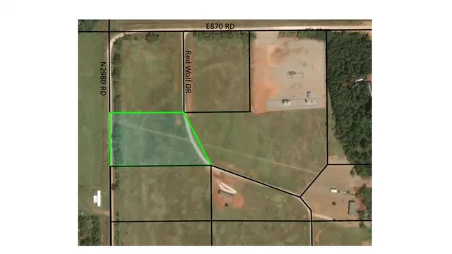 Photo 2 — 29070 red wolf Drive, Cushing, OK 73016
