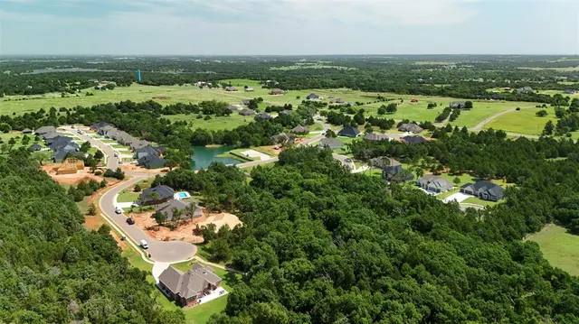 Photo 3 — 8320 Wren Way, Guthrie, OK 73044