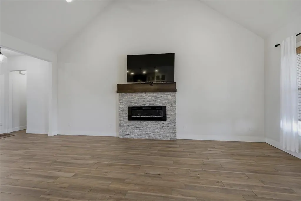 Photo 9 — 9308 SW 40th Street, Oklahoma City, OK 73179