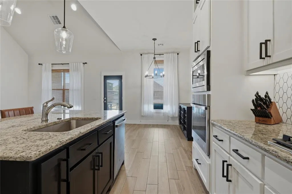 Photo 17 — 9308 SW 40th Street, Oklahoma City, OK 73179